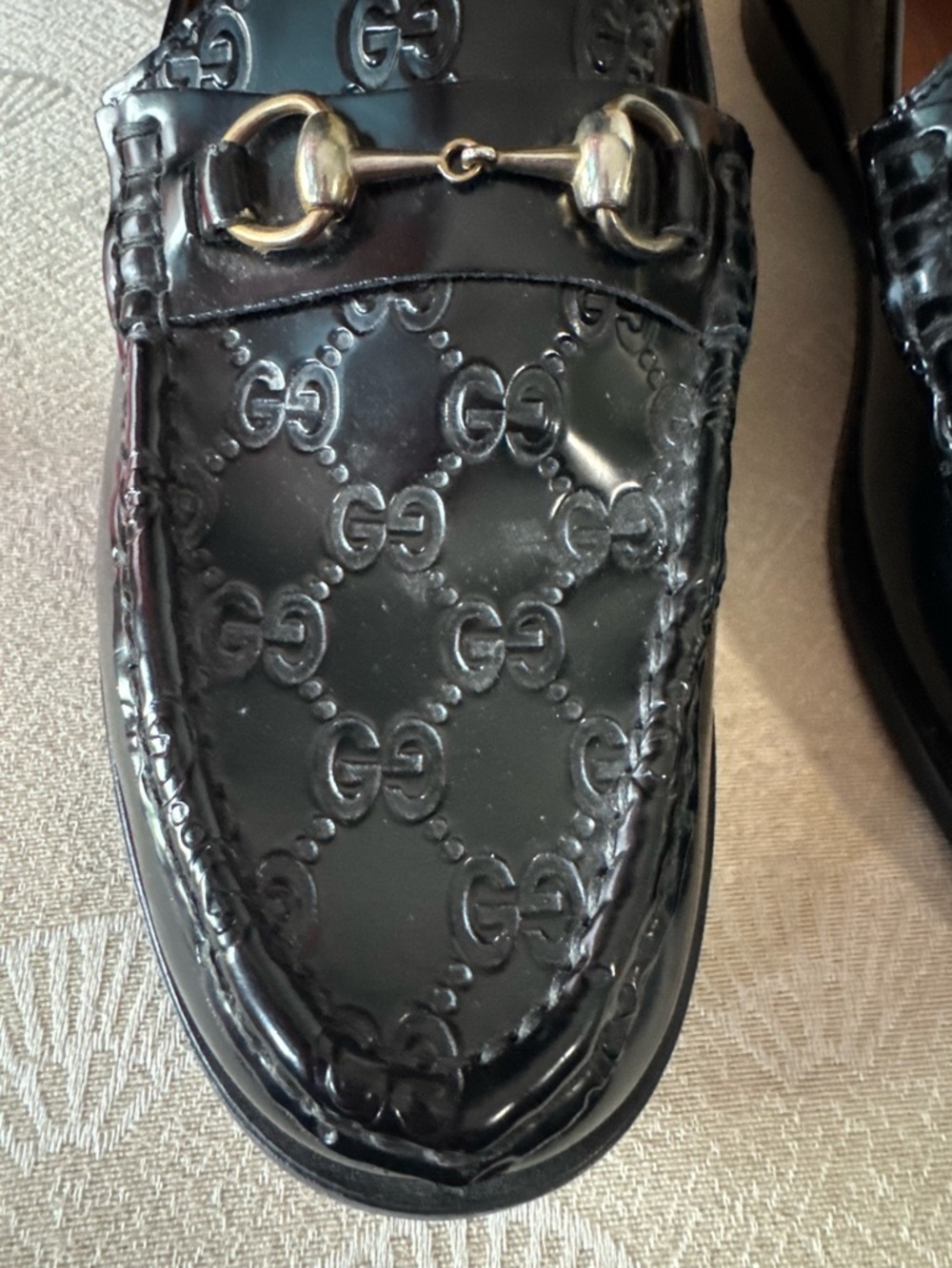 Authentic Gucci Black Embossed GG Leather Horsebit Loafers - Picture 2 of 11